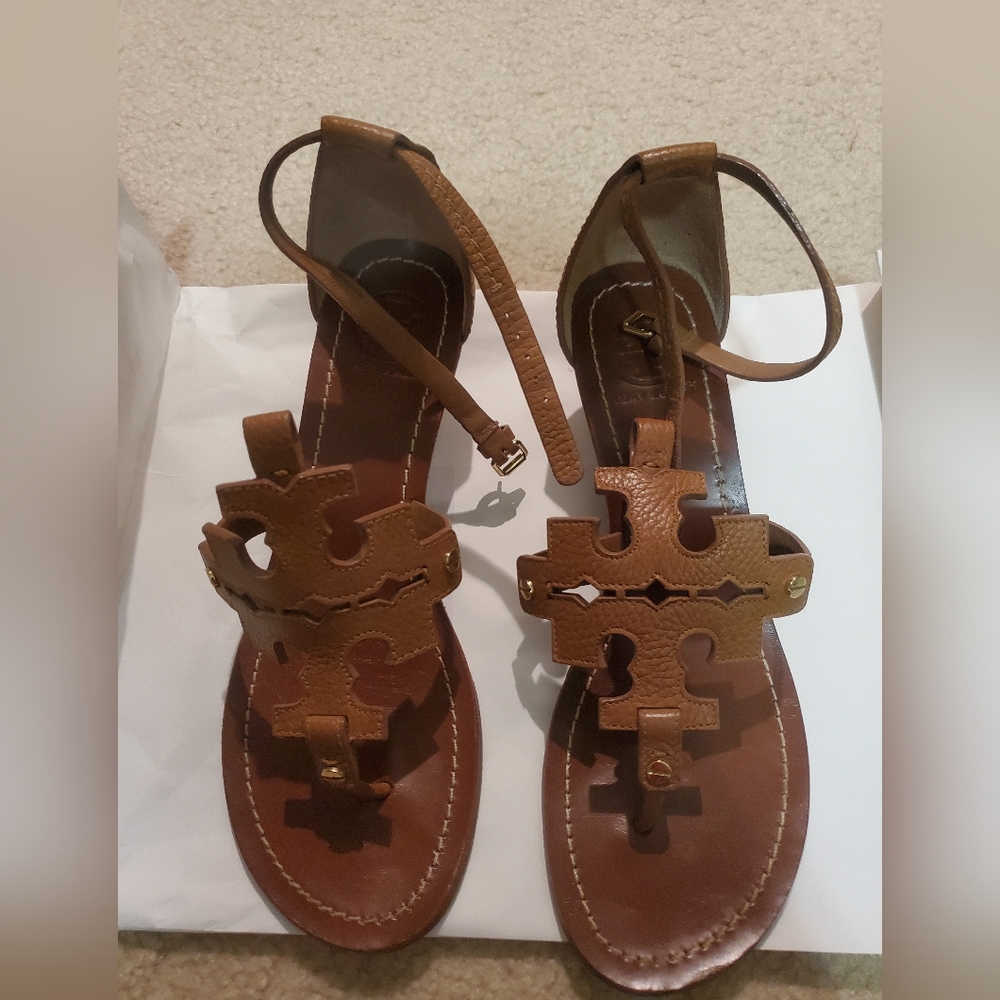 Tory burch size 9 heeled wedge sandals